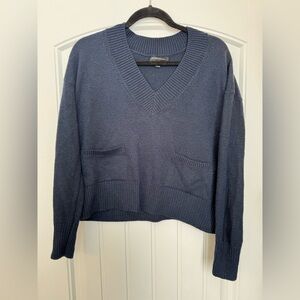 Banana Republic Navy V-Neck Pocket Sweater